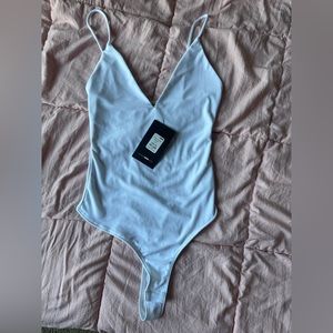 FASHION NOVA NWT BODYSUIT SIXE XS